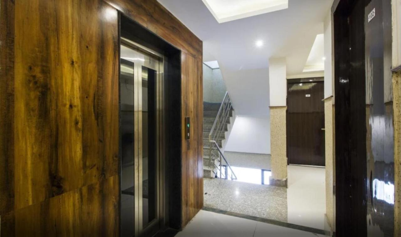 ניו דלהי Hotel Iconic Near Delhi Igi International Airport מראה חיצוני תמונה