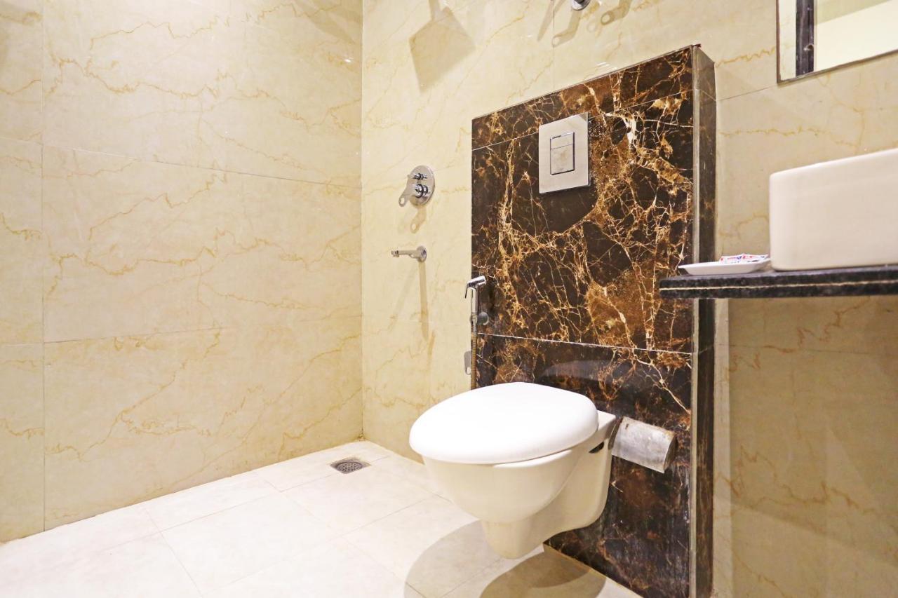 ניו דלהי Hotel Iconic Near Delhi Igi International Airport מראה חיצוני תמונה