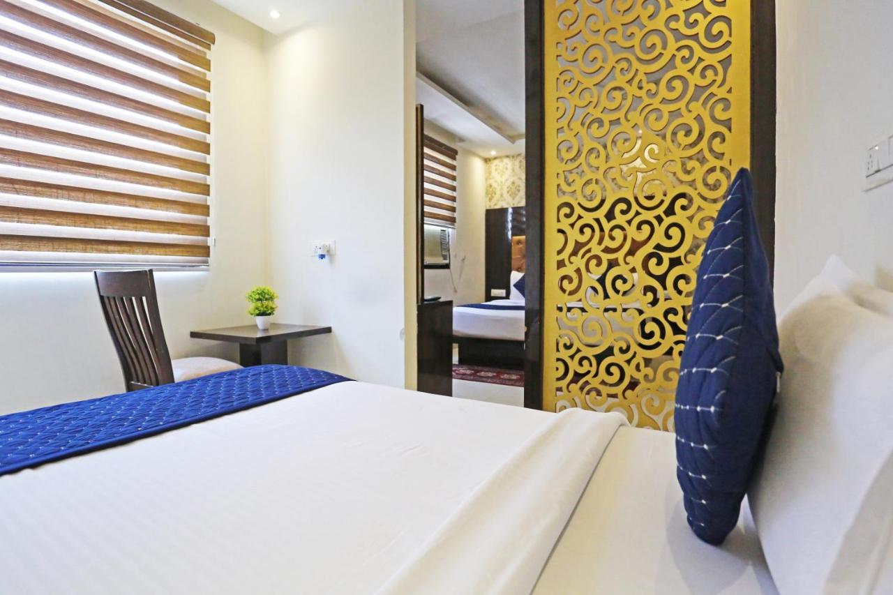 ניו דלהי Hotel Iconic Near Delhi Igi International Airport מראה חיצוני תמונה