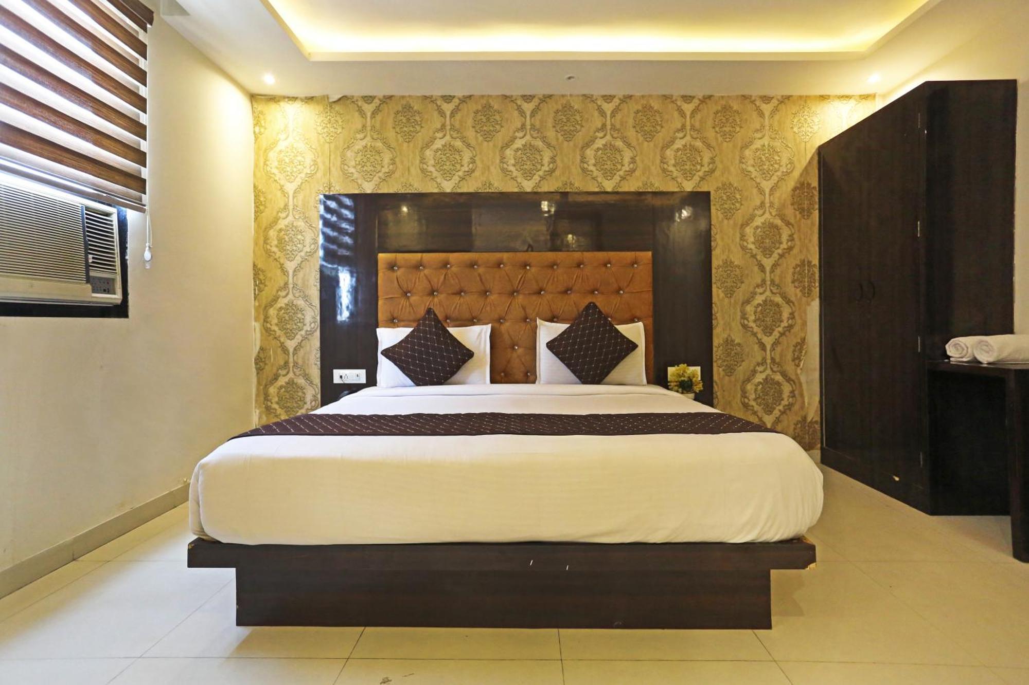 ניו דלהי Hotel Iconic Near Delhi Igi International Airport מראה חיצוני תמונה